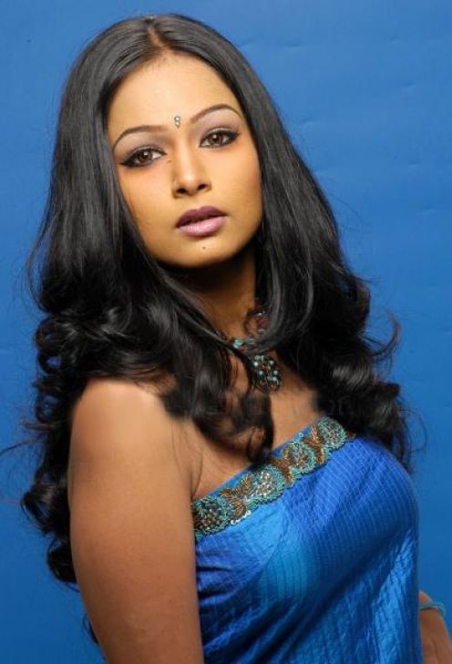 South Indian Actress Kalyani Pics, Kalyani Images, Kalyani ...