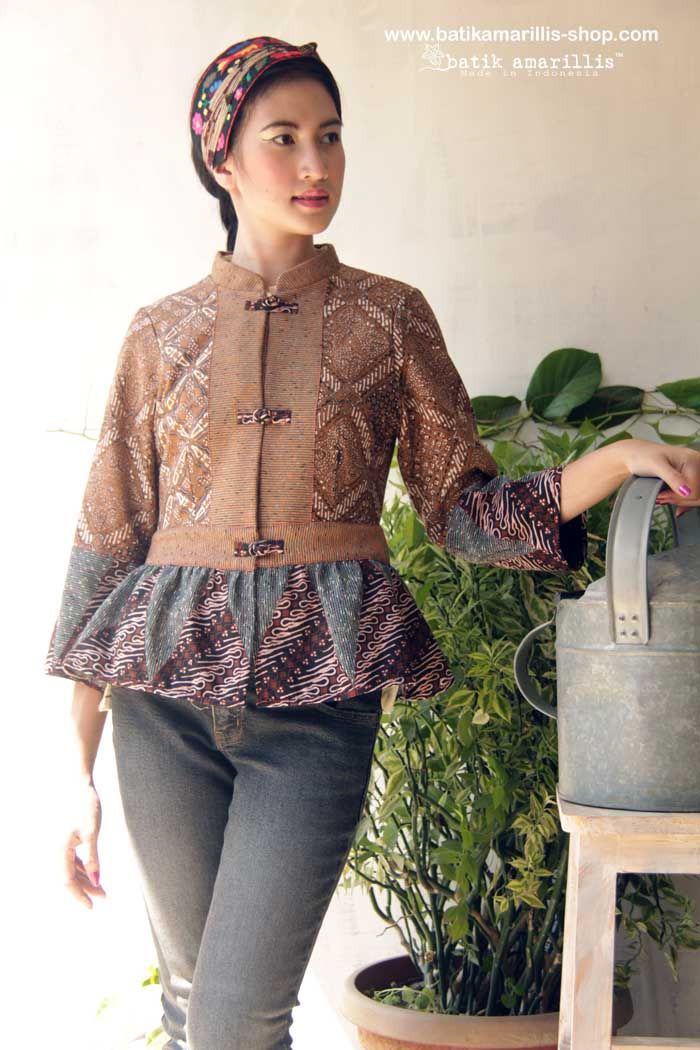  Model  dan Varian Baju  Batik Modern  Untuk Wanita