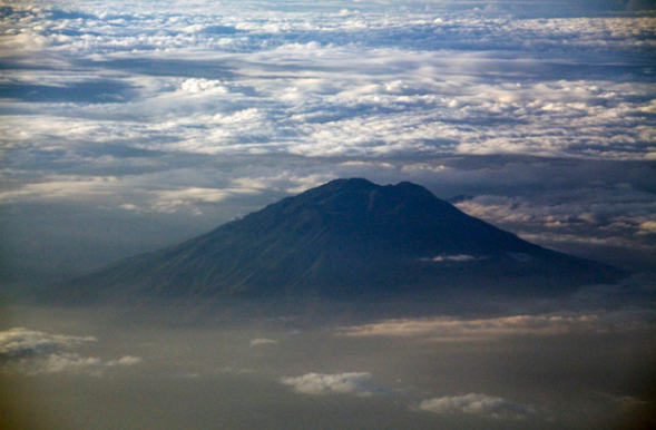 Misteri Gunung Lawu