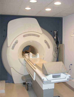 MRI(Magnetic Resonance Imaging) Scan Machine