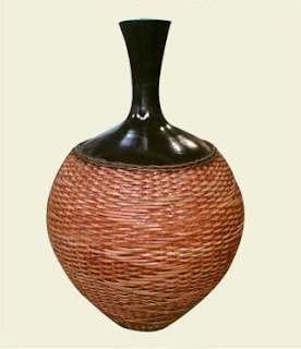 Antique flower vase rounded decorative rope_001