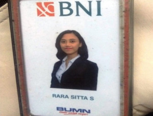 Foto-foto Rara Sitta Pegawai BNI Siantar Tewas Dibegal, Sempat Terjadi Tarik-Menarik