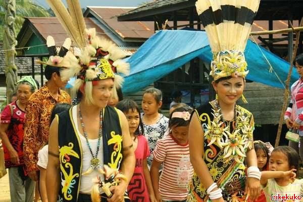 Adat Istiadat Perkawinan Suku Bangsa Dayak Bahu di Pulau Kalimantan, Indonesia