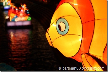 Central-Lantern-2011-16