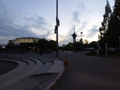 花博記念公園鶴見緑地 日没の風景