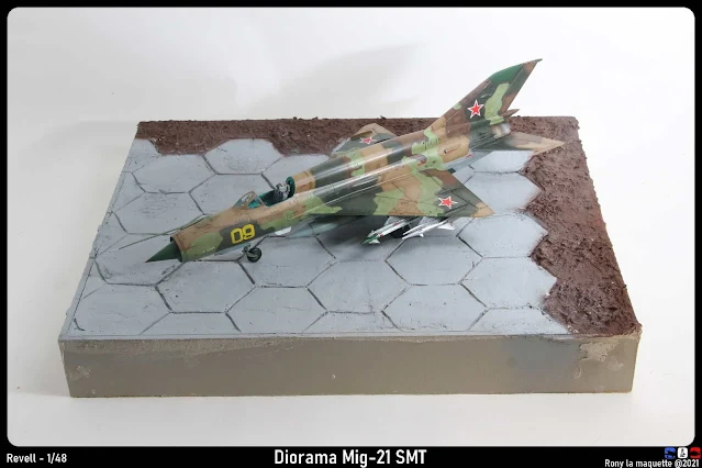 Diorama Mig-21 SMT, la base