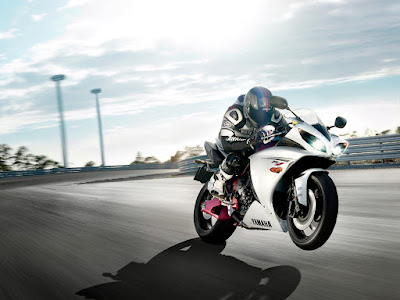 Average Cost Kitchen on The Yamaha Has Launched A New Sport Bike This Year Yamaha Yzf R1 A