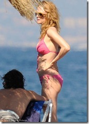 Heather-Graham-0710-9