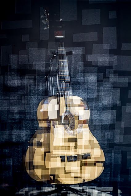 Fotocubismo en raw - Guitarra, de Carlos Larios