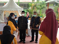 Kakanwil Kemenag Sul-Sel Bersama Jajaran, Apresiasi Vaksin 1 dan 2 MAN 1 Kota Makassar 