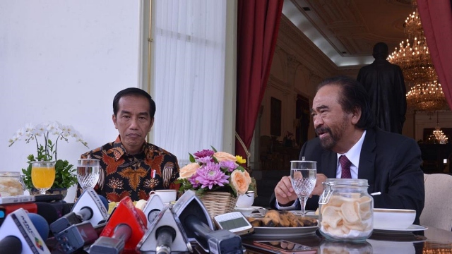 Jokowi Tak Berani Depak Nasdem dari Kabinet, Surya Paloh Punya Kartu AS?