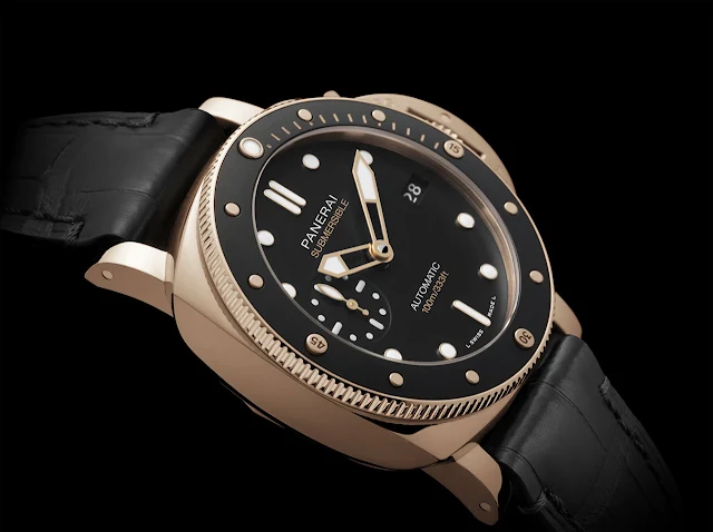 Panerai Submersible 42 mm in Goldtech PAM974