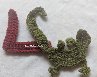 Sweet Nothings Crochet free crochet pattern, L is for Lizard crochet motif,