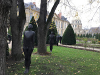 photo of Gormley sculpture at Rodin museum, November 2023