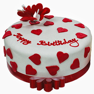 happy-birthday-cakes-in-heart-design