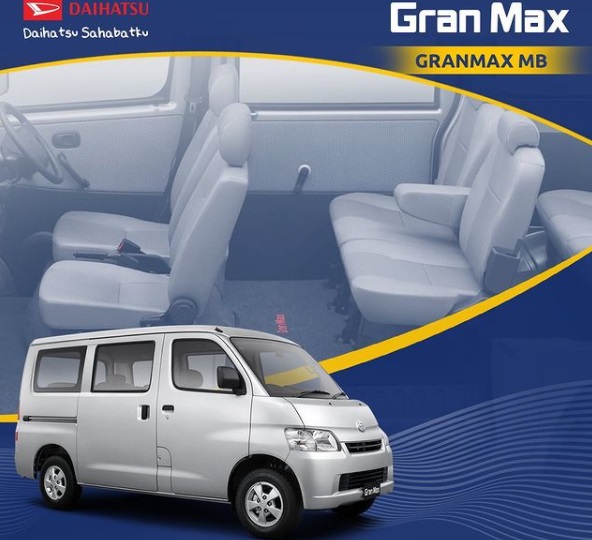 Daihatsu GranMax Minibus