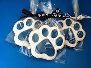 Simple paw print cookies for a function at work. (iphone pics )