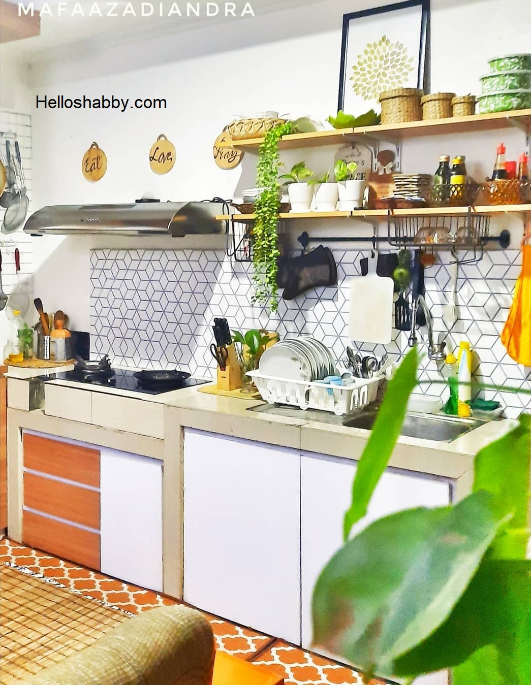 Model Gambar Rak Dapur Kayu