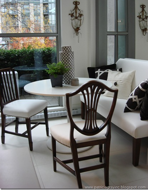 Banquette Dining 