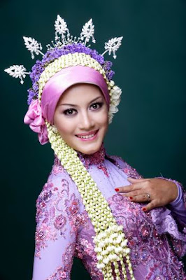 MakeUp Pengantin Muslimah