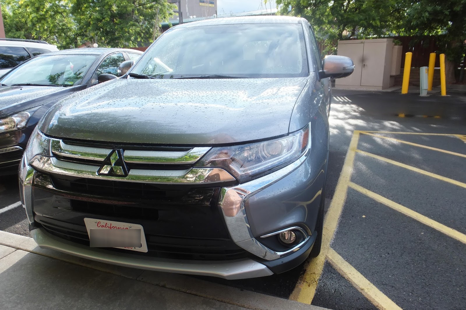 Car Review 三菱自動車 アウトランダー Phev Mitsubishi Outlander Phev レビュー Sekai Drive