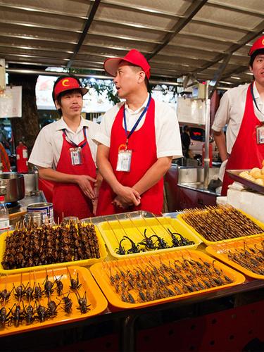  makanan ekstrim Di Wangfujing Street