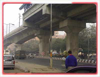 Patel+chowk+metro+station+