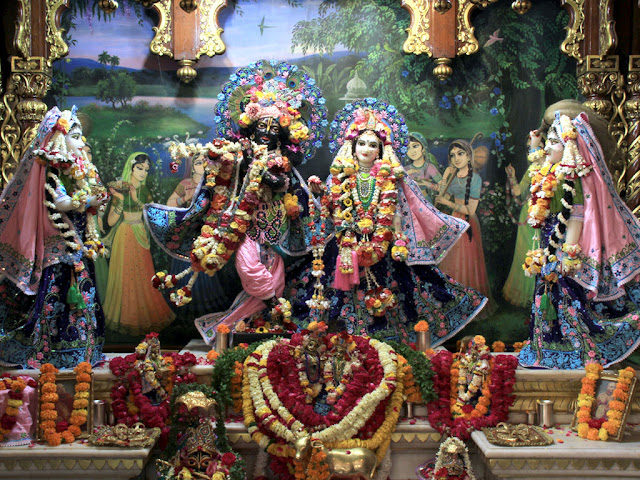 Lord Radha | Lord Krishna  Still,Photo,Image,Wallpaper,Picture