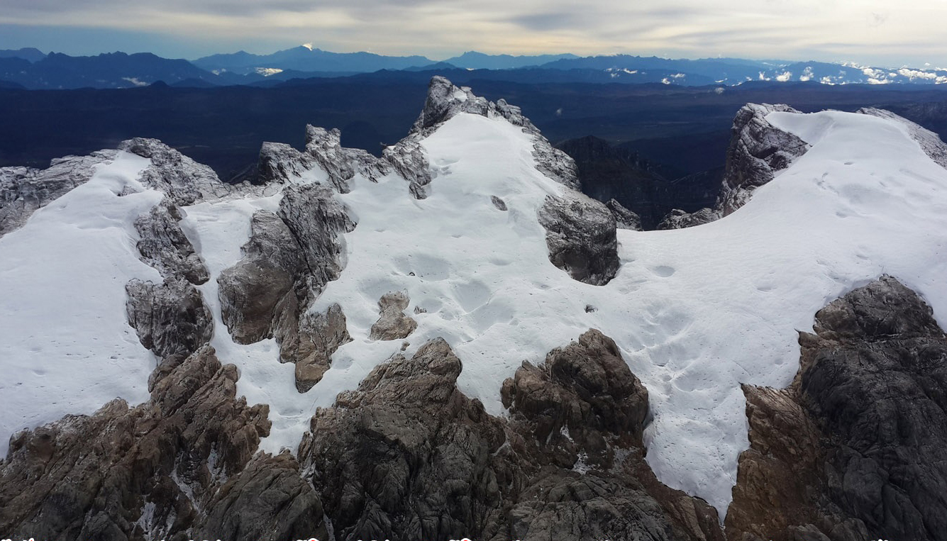 Daftar 10 Puncak Gunung Tertinggi Di Indonesia Dzargon