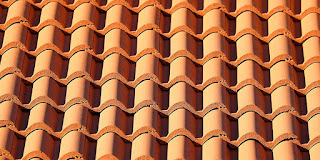 Consejos de mantenimiento para techos de tejas de barro
