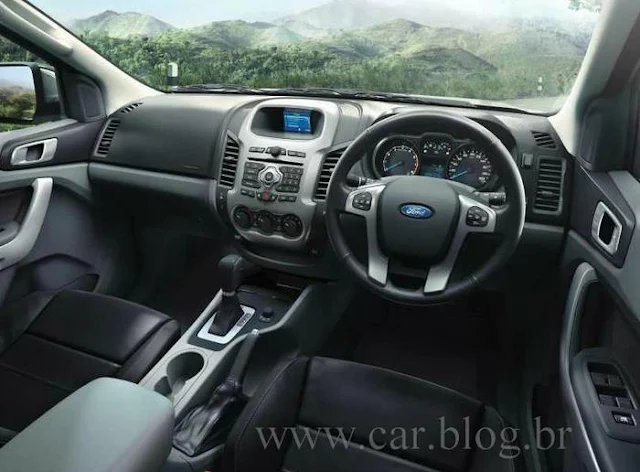 Nova Ford Ranger 2012 - interior