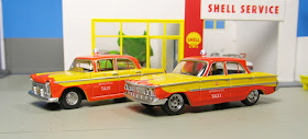 Tomica Limited Vintage  Taxi set