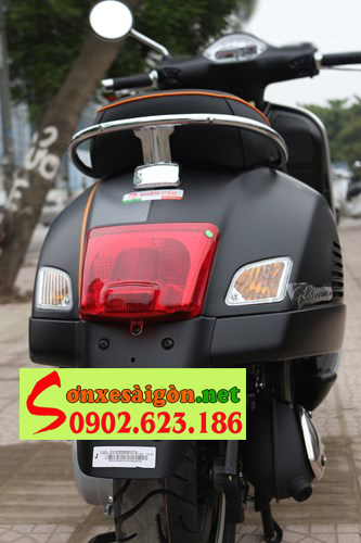 Mẫu sơn xe Vespa Super GTS Matt Black