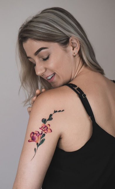 tatuagens de flores para as meninas