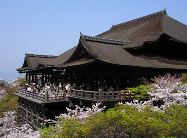 Kiyomizu-dera 