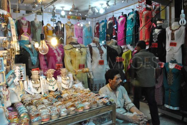 Anarkali lahore market - Building Traveling