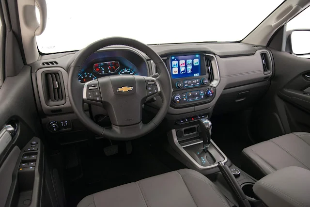 Nova Chevrolet S-10 Flex 2018 Automática - interior