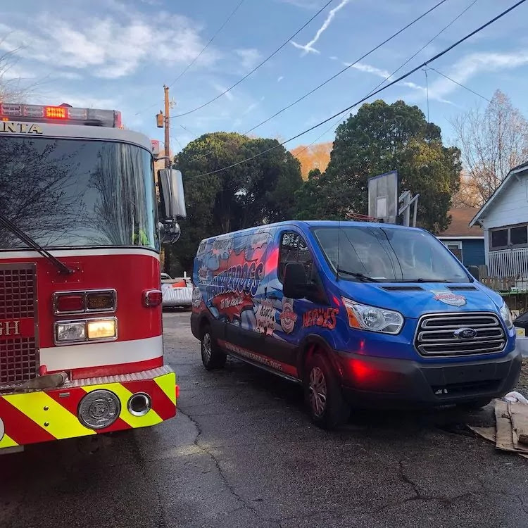 Heroic Homeless Man In Atlanta Rescues Every Animal From Burning Shelter Facility