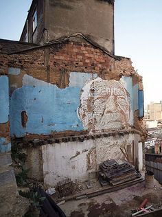 Alexandre Farto - Vhils Arte urbana grafitti