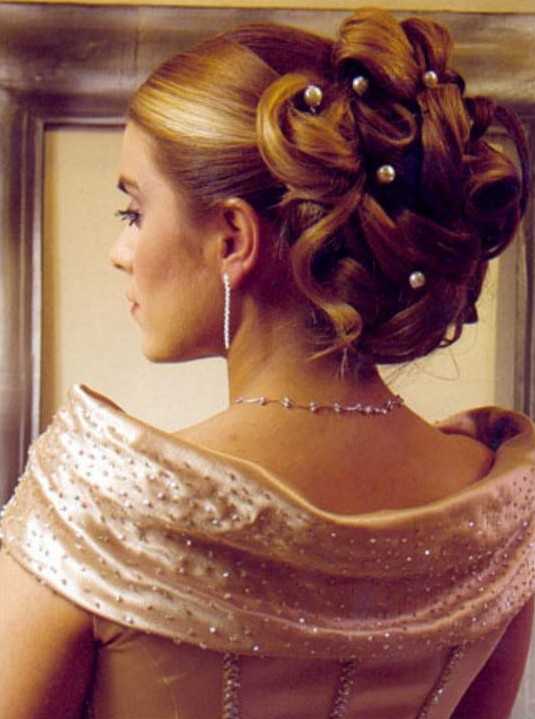 Teen prom hairstyle, the main idea is a formal hairstyle or a retro one that