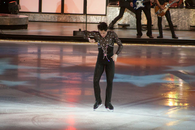 Johnny Weir. Photo © Paula Hughes @ Binky's Johnny Weir Blog.