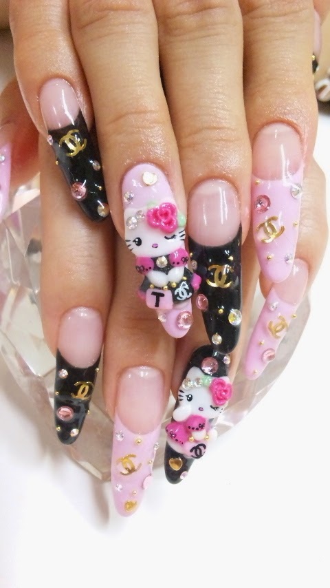 hello kitty nails