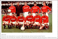 SELECCIÓN DE LA U. R. S. S. - Temporada 1965-66 - Voronin, Yashin, Shesterniev, Khurtzilava y Danilov; Sabo, Igor Chislenko, Banihevski, Malofeyev, Khusainov,  Ponomarev - ITALIA 0 UNIÓN SOVIÉTICA 1 (Chislenko) - 16/07/1966 - Mundial de Inglaterra 1966. fase de grupos - Sunderland, Inglaterra, Roker Park