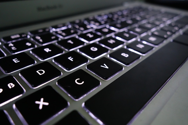 4 Cara Mengatasi Tidak Bisa Aktifkan Tombol Backlight Keyboard