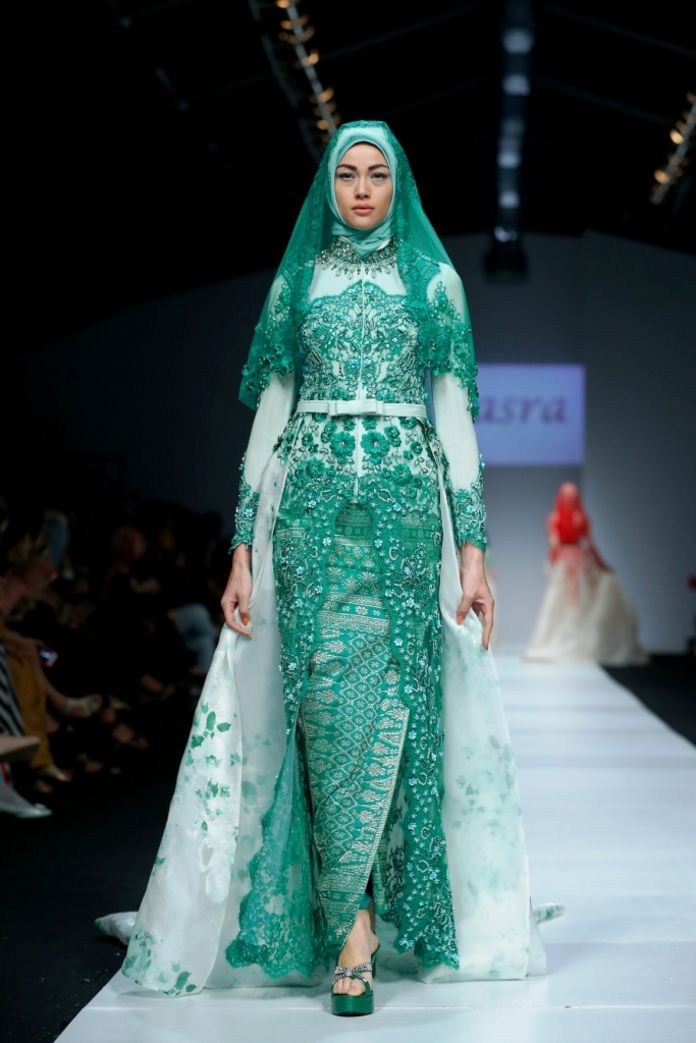 Gambar Kebaya Muslim  Modern Kumpulan Model  Kebaya Modern