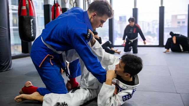 5 Basic BJJ Movements Beginners Need To Perfect