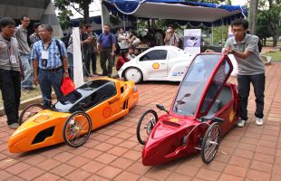  Mobil  Listrik  UI Pertama Di Indonesia 