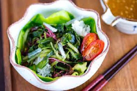 Amazing benefits of seaweed salad