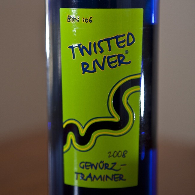 2010 Bin 106 Twisted River Germany Gewürztraminer-1