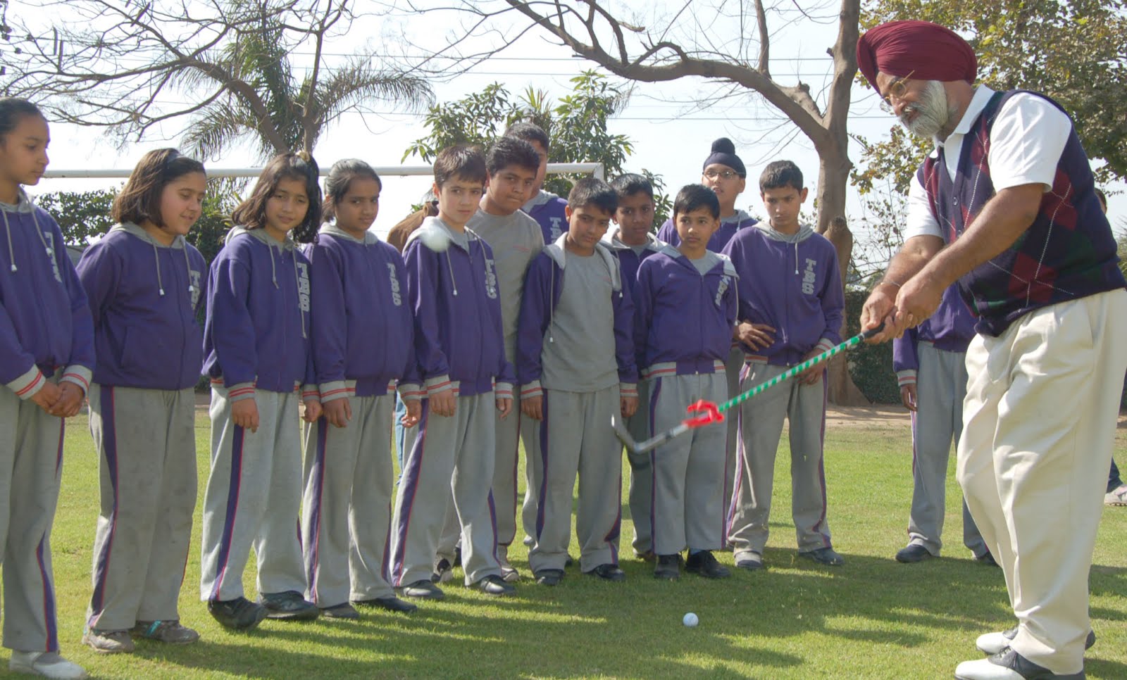 Junior golf schools